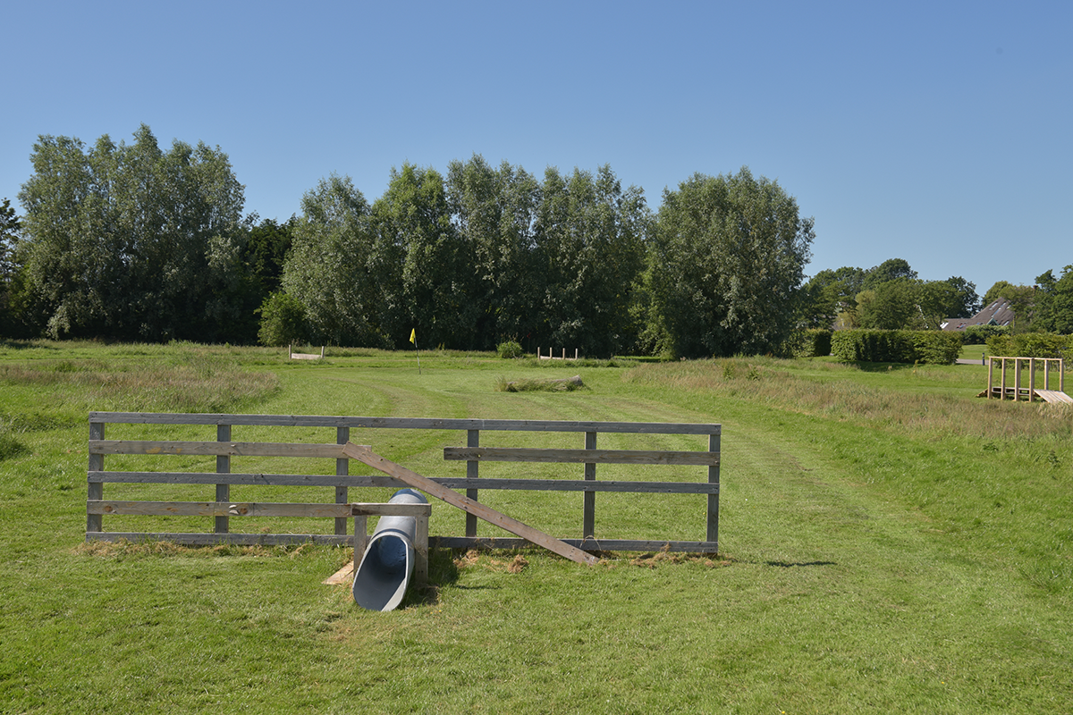 Voetgolf (18 holes) + bittergarnituur, gebak, koffie/thee én drankje