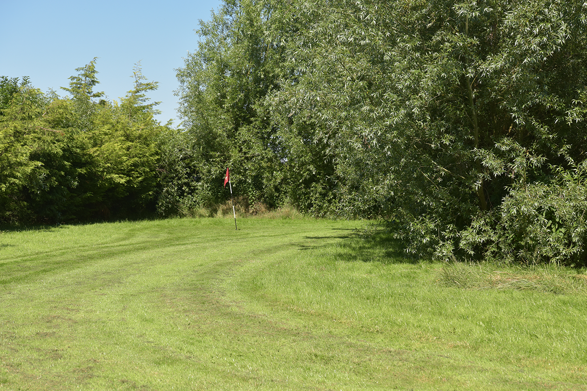 Voetgolf (18 holes) + bittergarnituur, gebak, koffie/thee én drankje