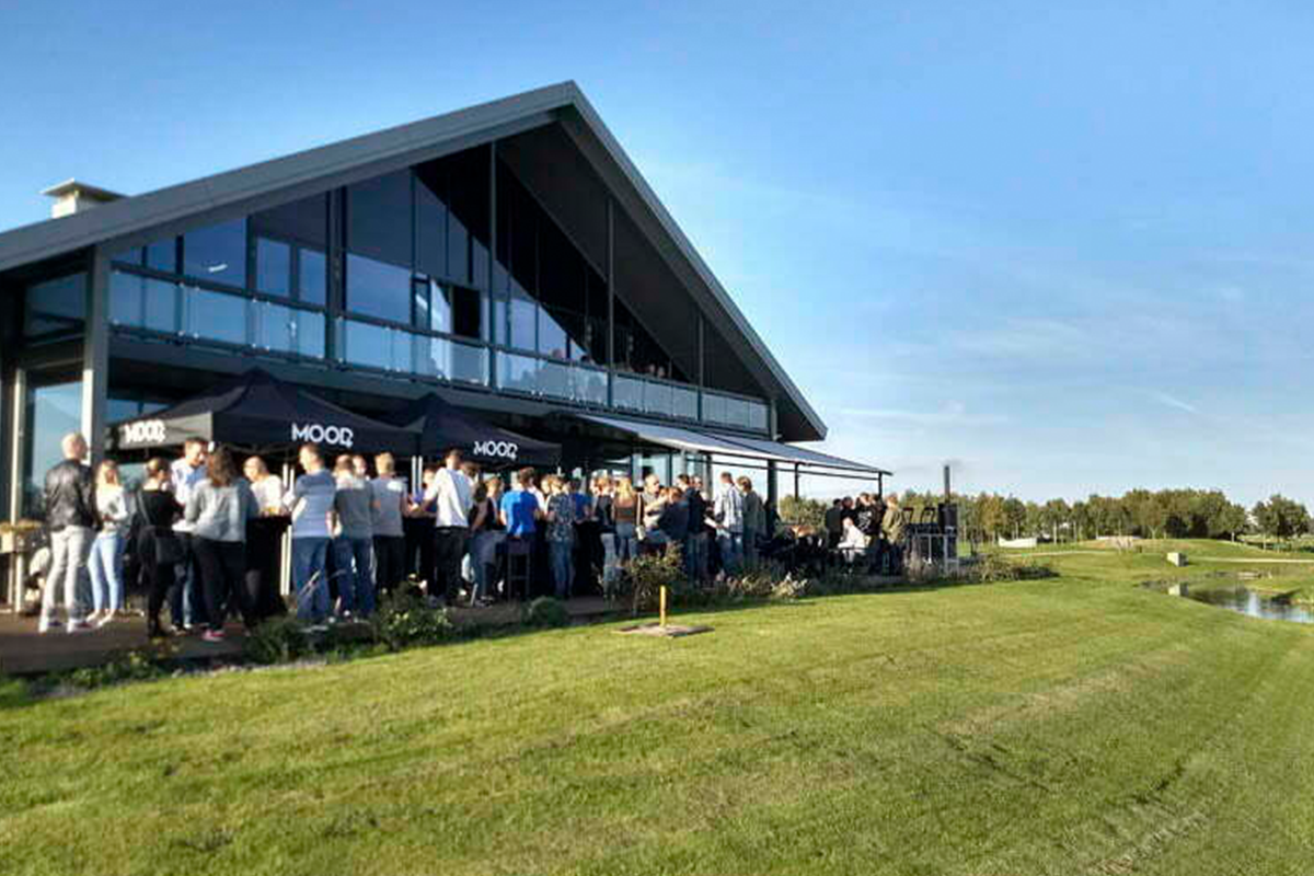 Voetgolf (18 holes) + bittergarnituur, gebak, koffie/thee én drankje