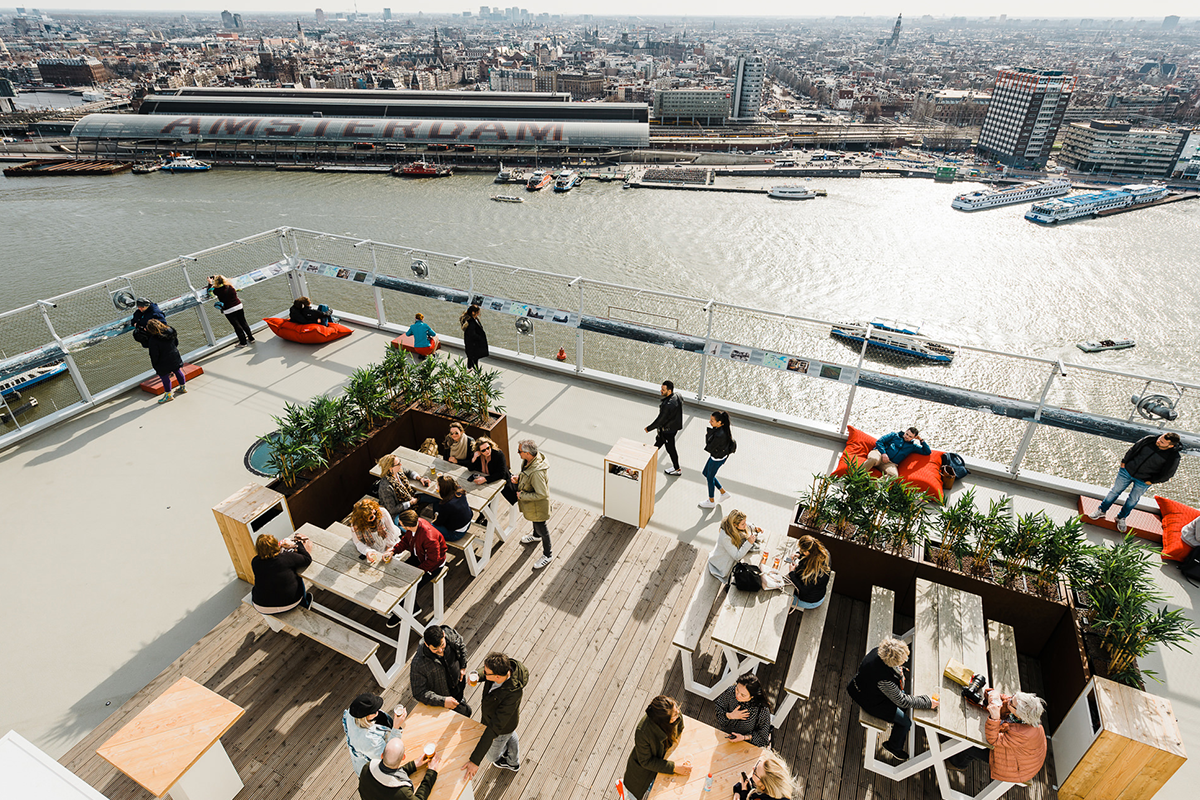 Ultimate Amsterdam VR Ride + drankje bij A'DAM VR