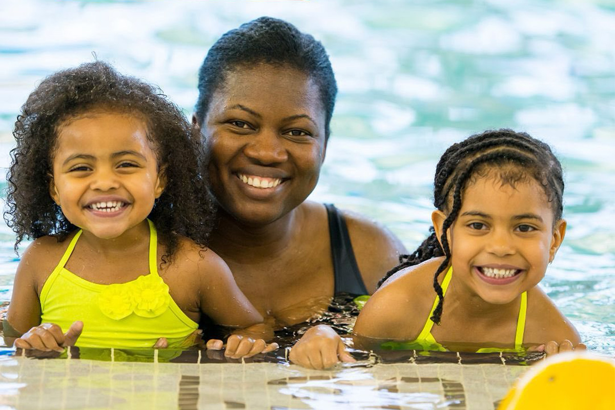 Vrij zwemmen bij zwembad De Grote Koppel