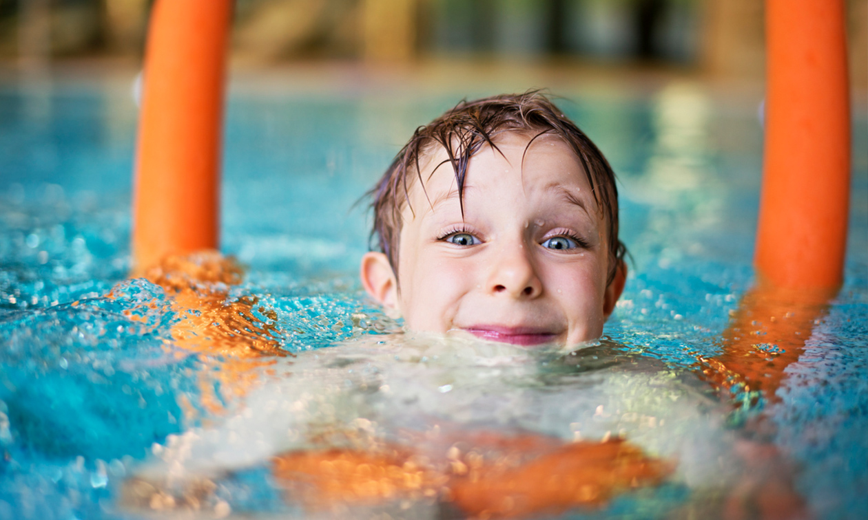 Vrijzwemmen bij Zwembad De Waterdam