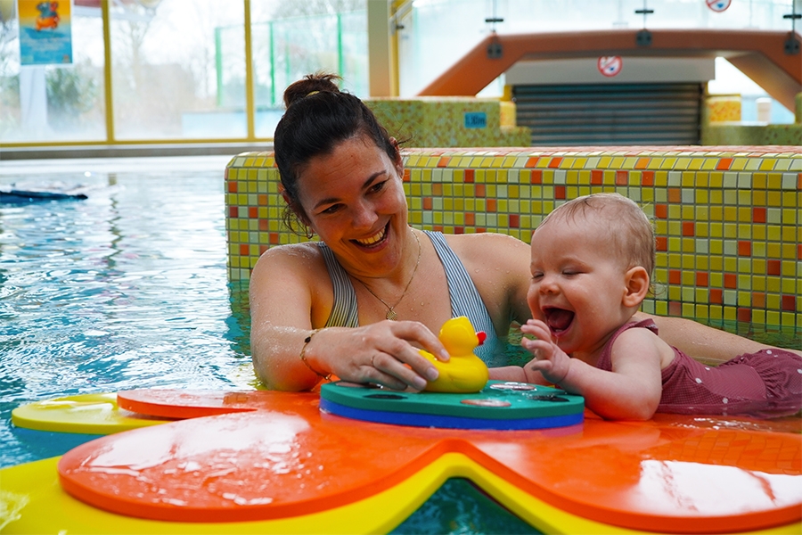 Vrijzwemmen bij Zwembad De Waterdam