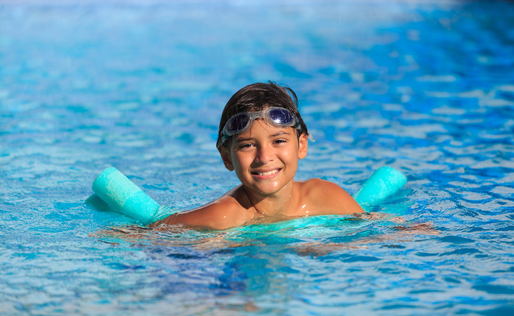 Vrijzwemmen in zwembad het Koggenbad in De Goorn