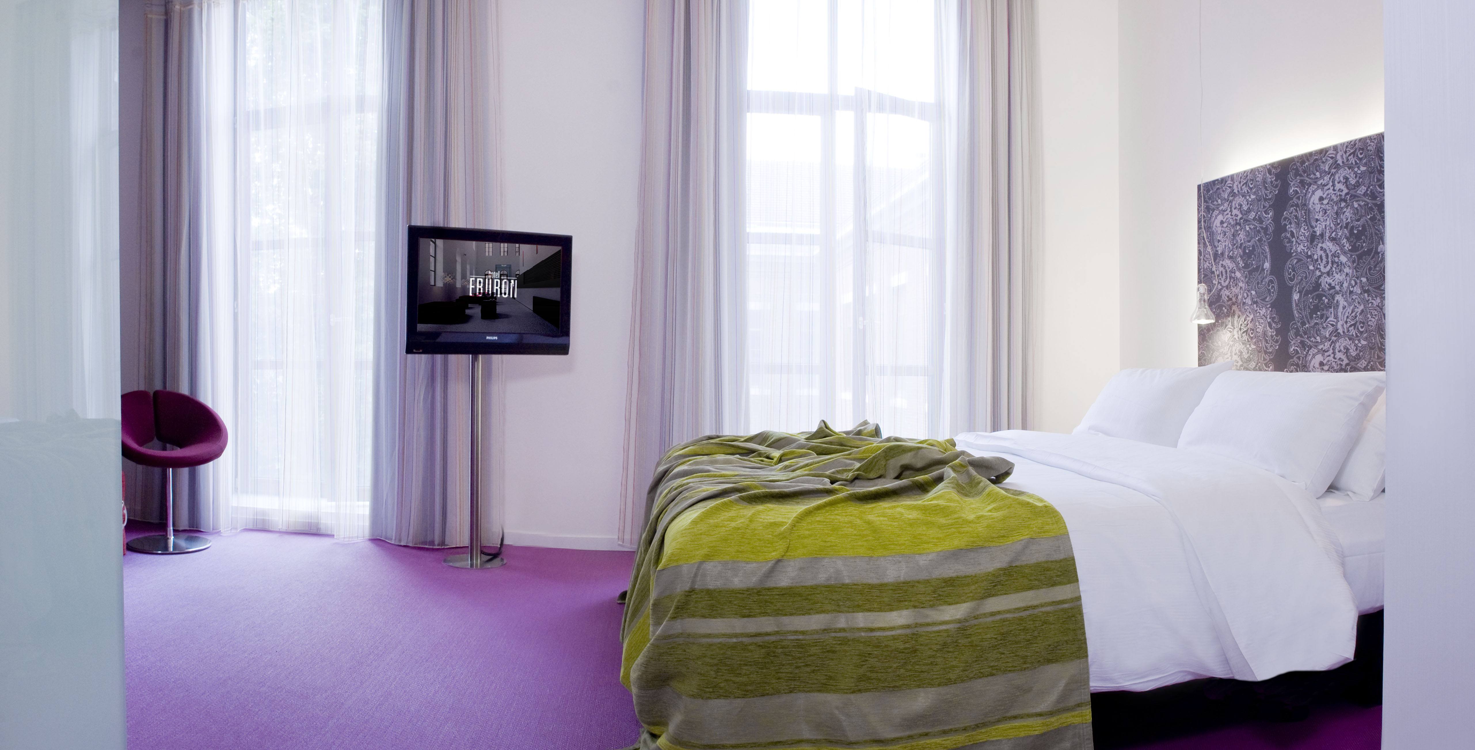 Eburon Hotel - Different Hotels