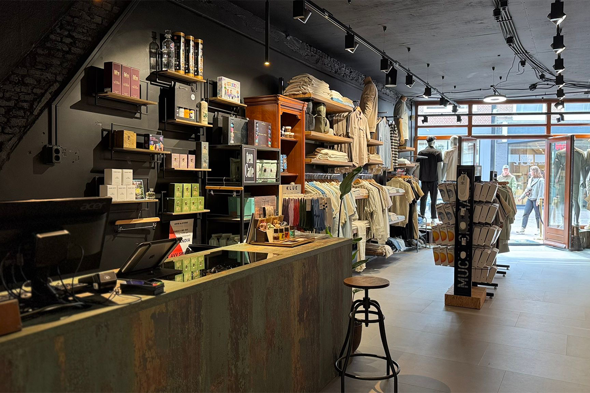 Waardebon t.w.v. €50,- te besteden bij Blue Striker