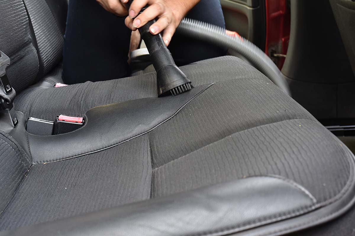 Wasbeurt bij Autoradam in Amsterdam