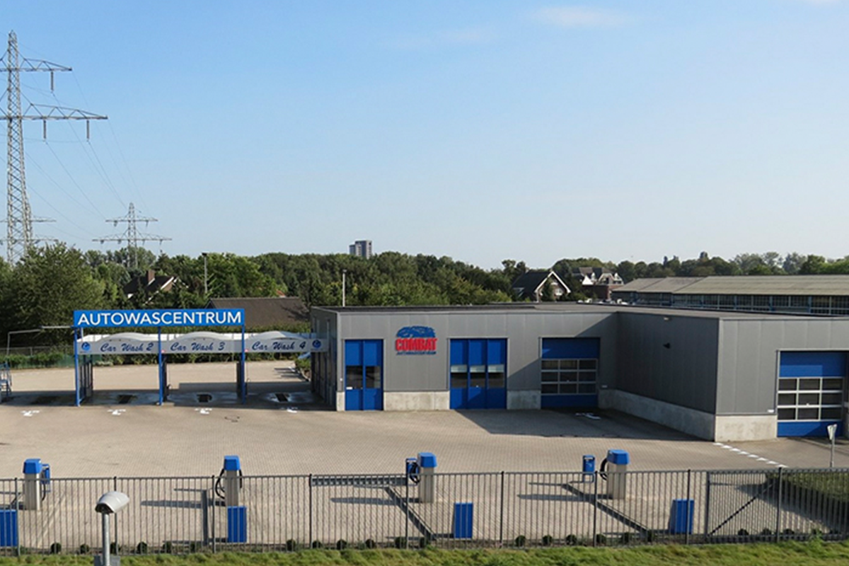 Wasbeurt bij Autowascentrum Combat