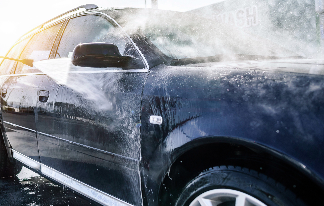 Wasbeurt bij Autowascentrum Dokkum 