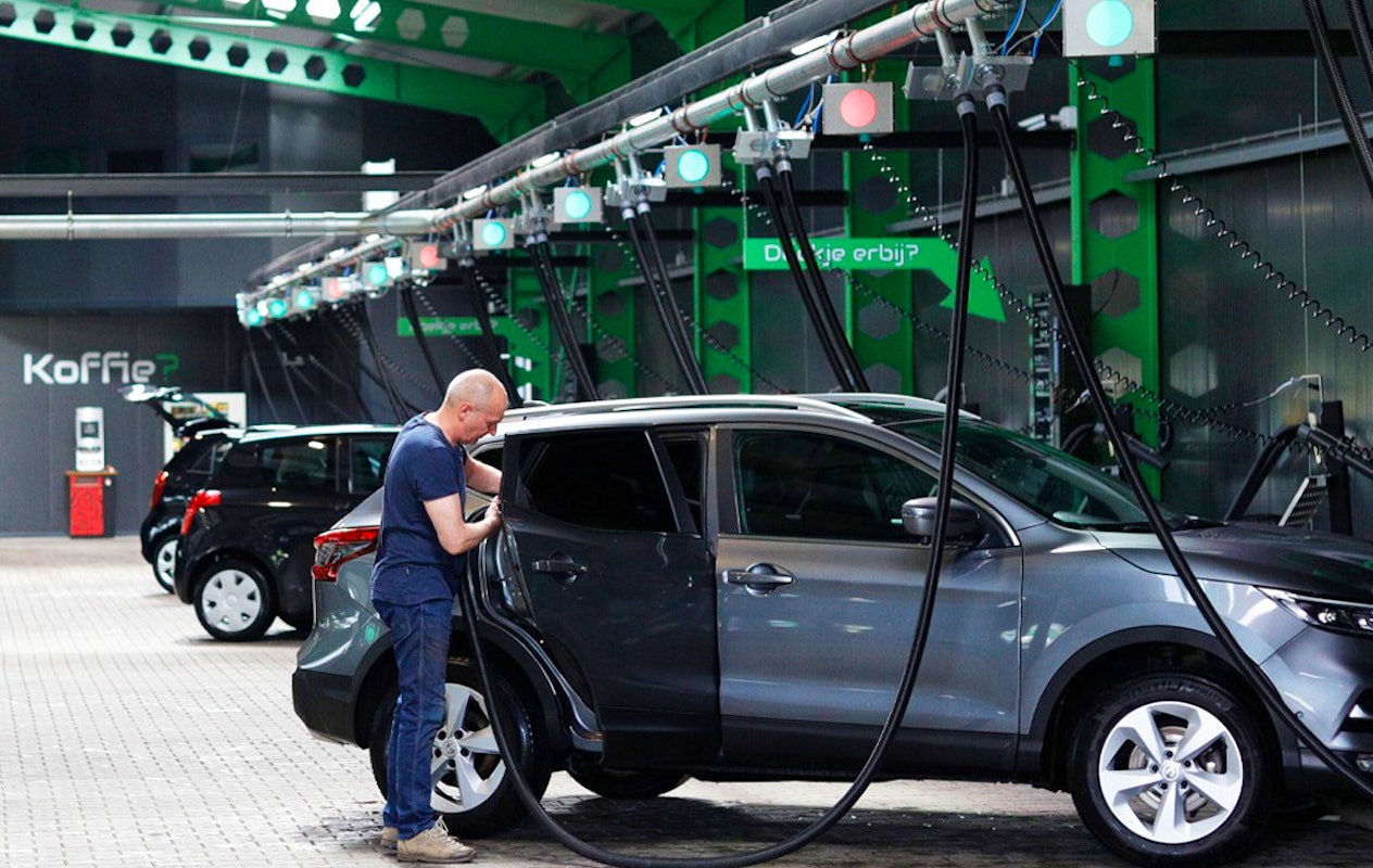 Wasbeurt bij A7 Carwash in Kolham