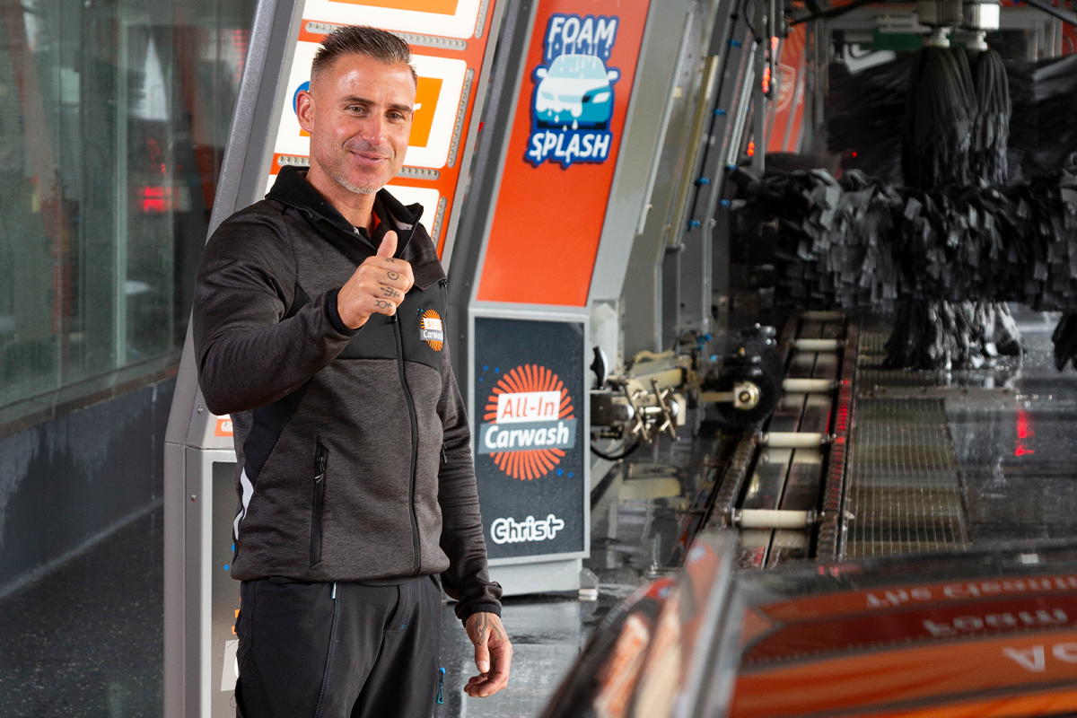 Wasbeurt bij All-In Carwash Echt & Nederweert