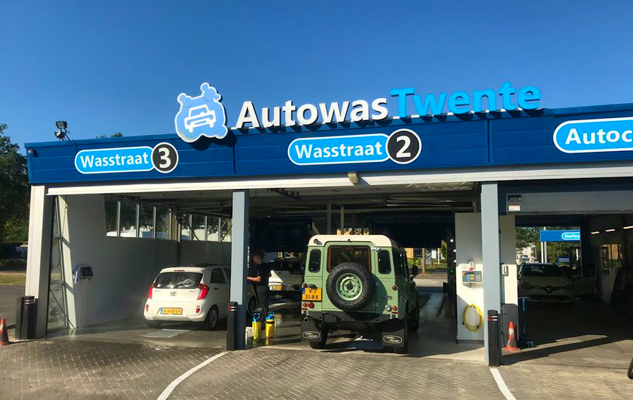 Wasbeurt bij Autowas Twente
