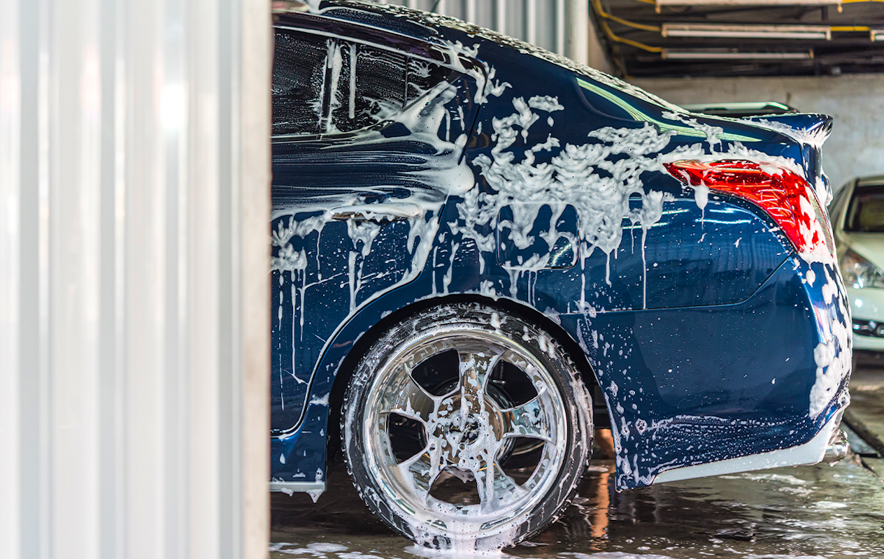 Wasbeurt bij Autowaspark Nijkerk