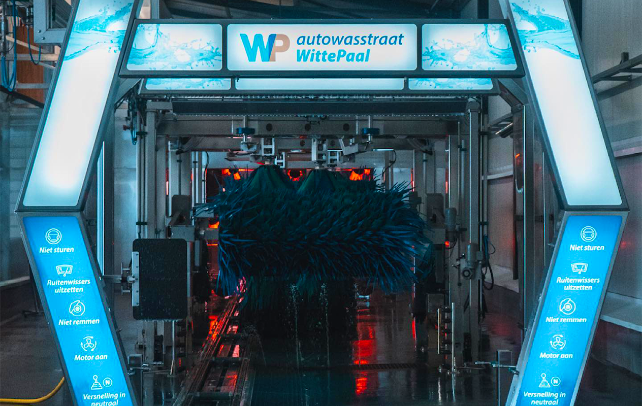Wasbeurt bij Autowasstraat Witte Paal