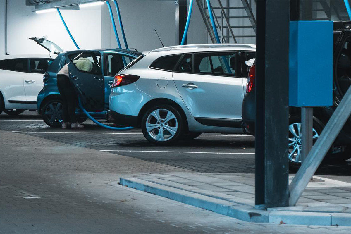 Wasbeurt bij Autowasstraat Witte Paal