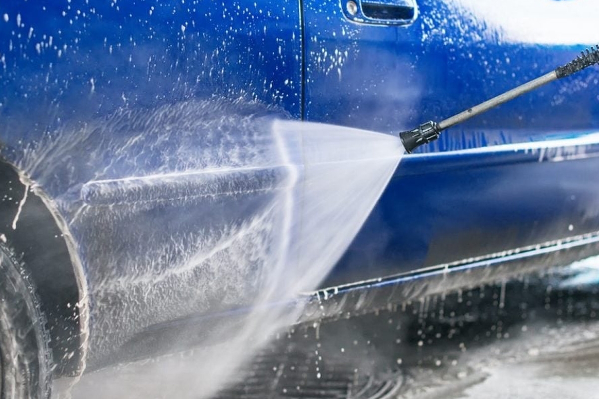 Wasbeurt bij Van Staveren Carwash (6 locaties)