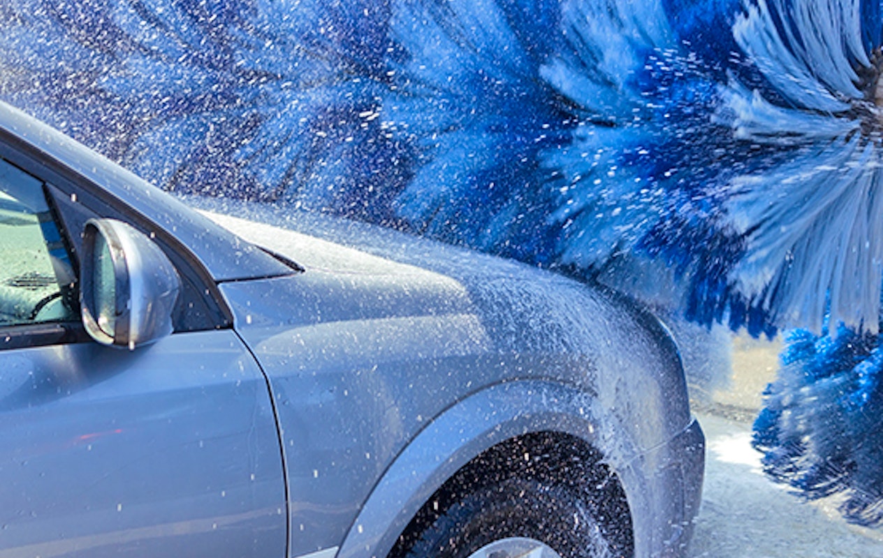 Wasbeurt bij Carwash A2 Zaltbommel