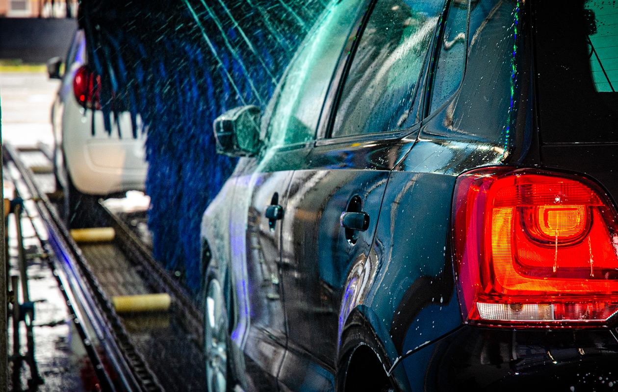 Wasbeurt bij Carwash Washin Almelo 