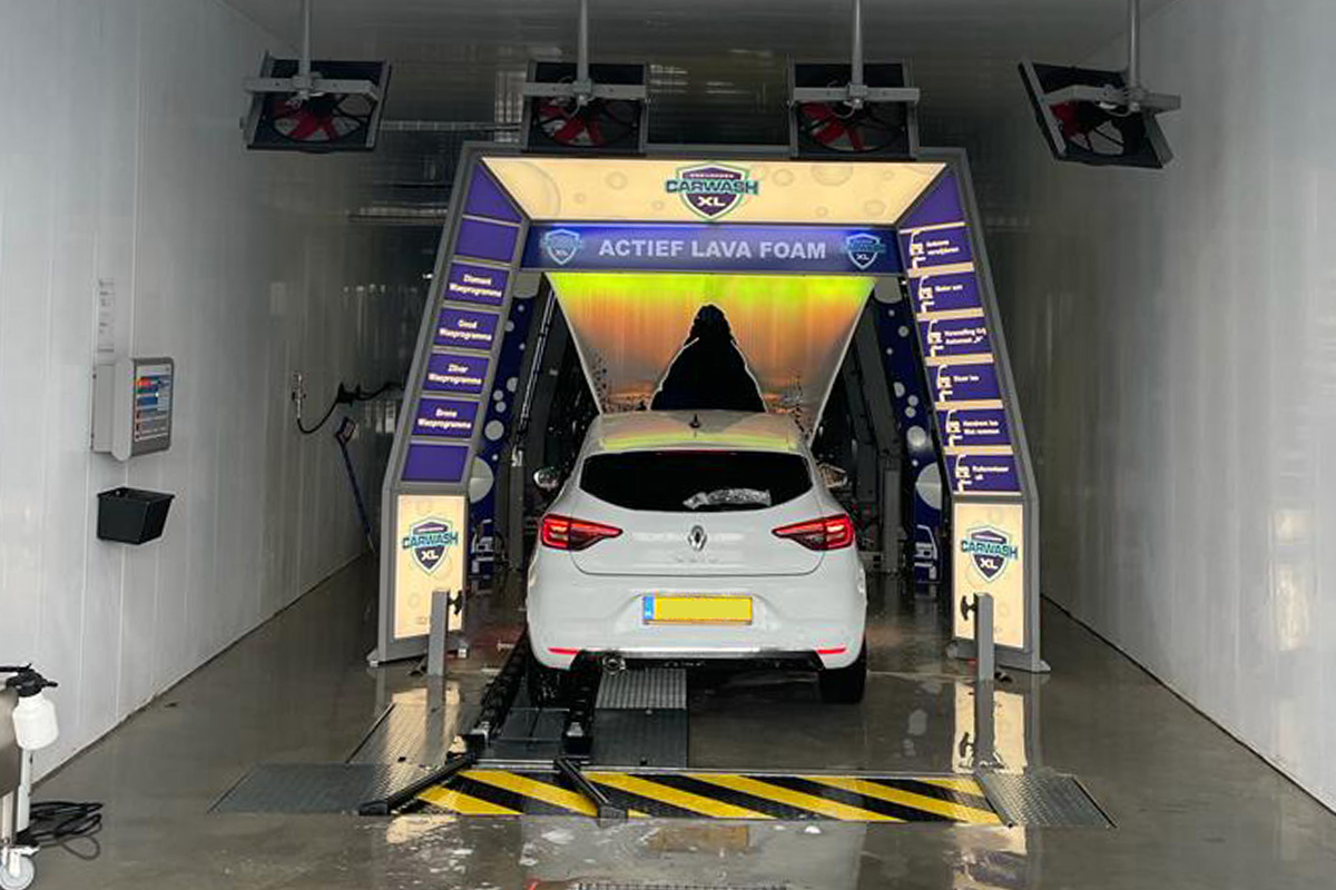Wasbeurt bij Carwash XL Coevorden