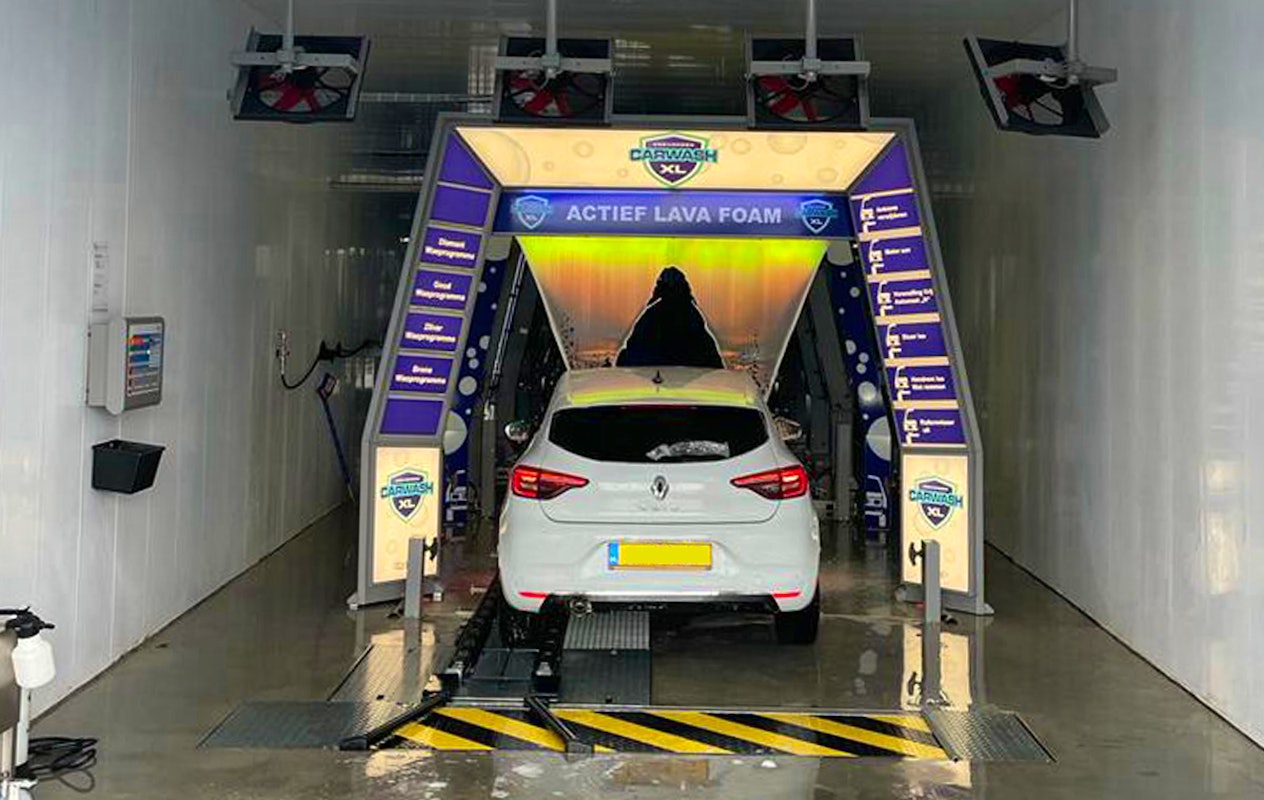 Wasbeurt bij Carwash XL Coevorden