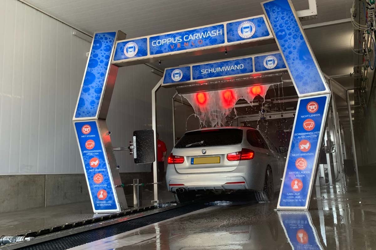 Wasbeurt bij Coppus Carwash Venlo