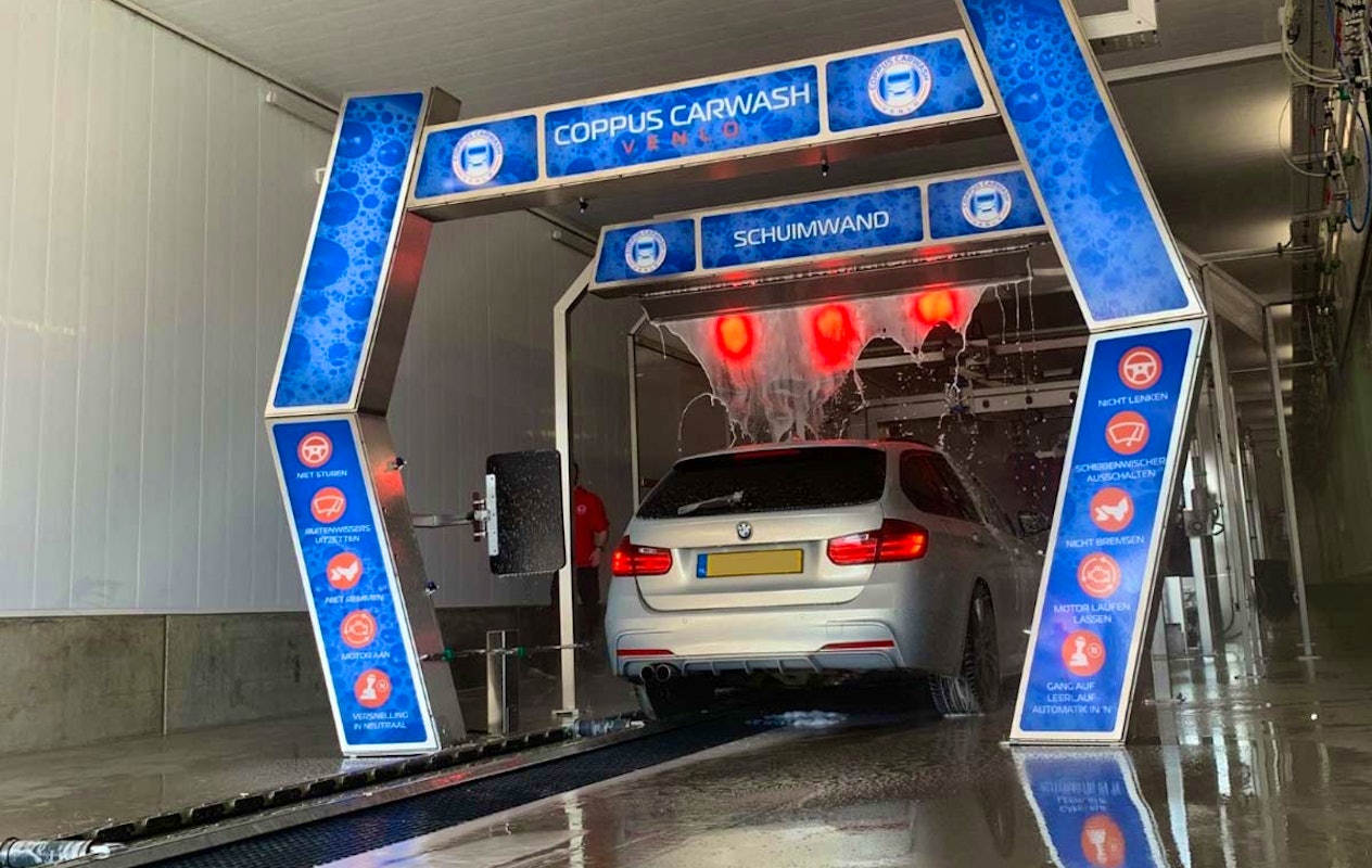 Wasbeurt bij Coppus Carwash Venlo