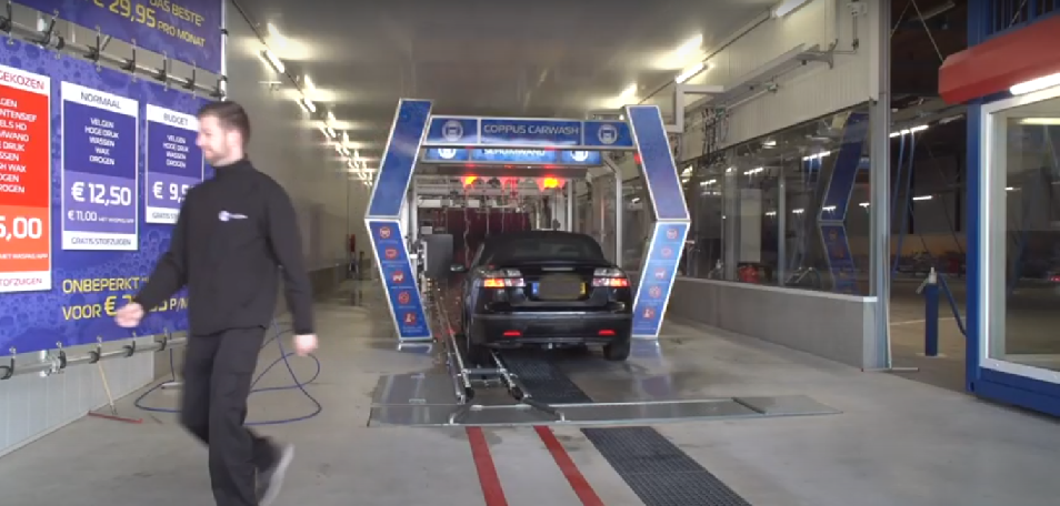 Wasbeurt bij Coppus Carwash Venlo