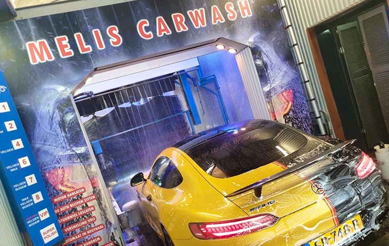 Wasbeurt bij Melis Carwash in Breda