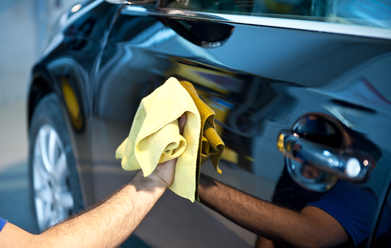 Wasbeurt bij Bling Bling Wasstraat