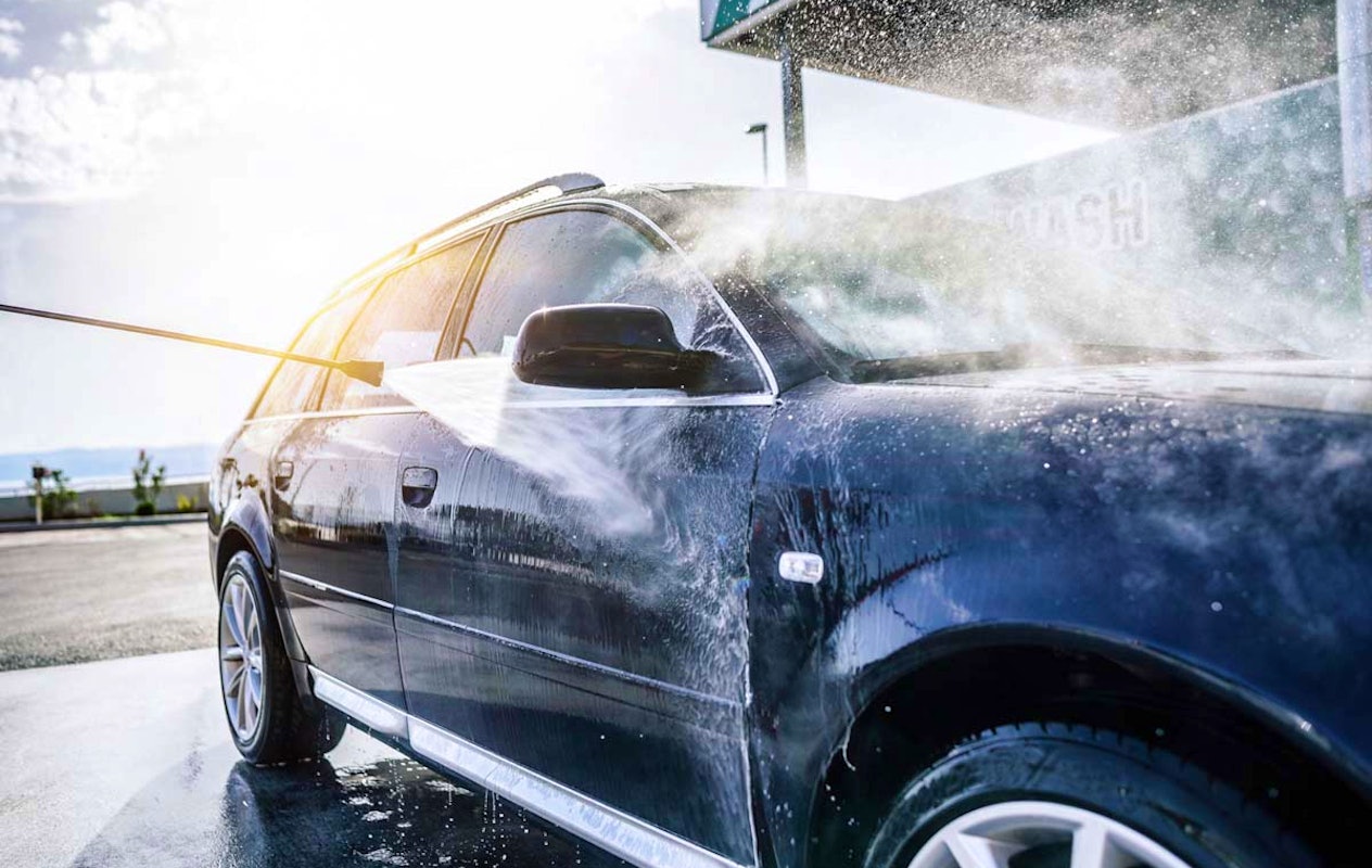 Wasbeurt bij Broers Auto Wellness in Uithoorn