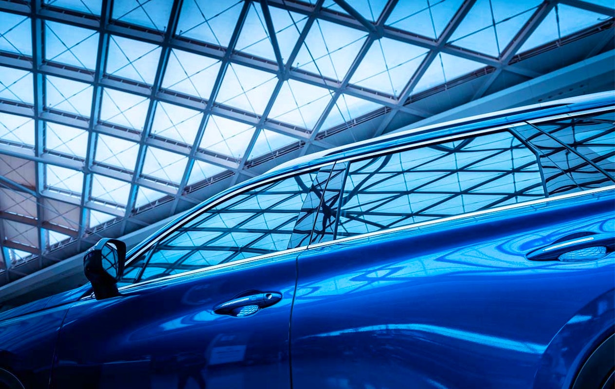 Wasbeurt bij Carwash Plaza in Nieuw-Vennep