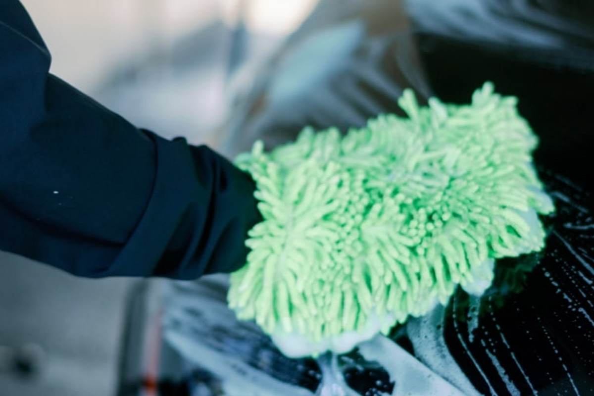 Wasbeurt bij CarWash Scheveningen