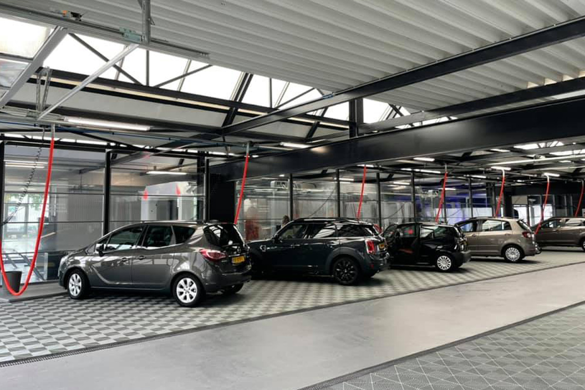 Wasbeurt bij City Carwash Oirschot
