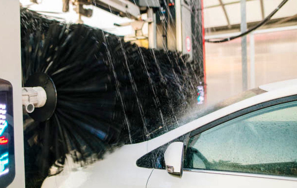 Wasbeurt bij De Carwash Retie