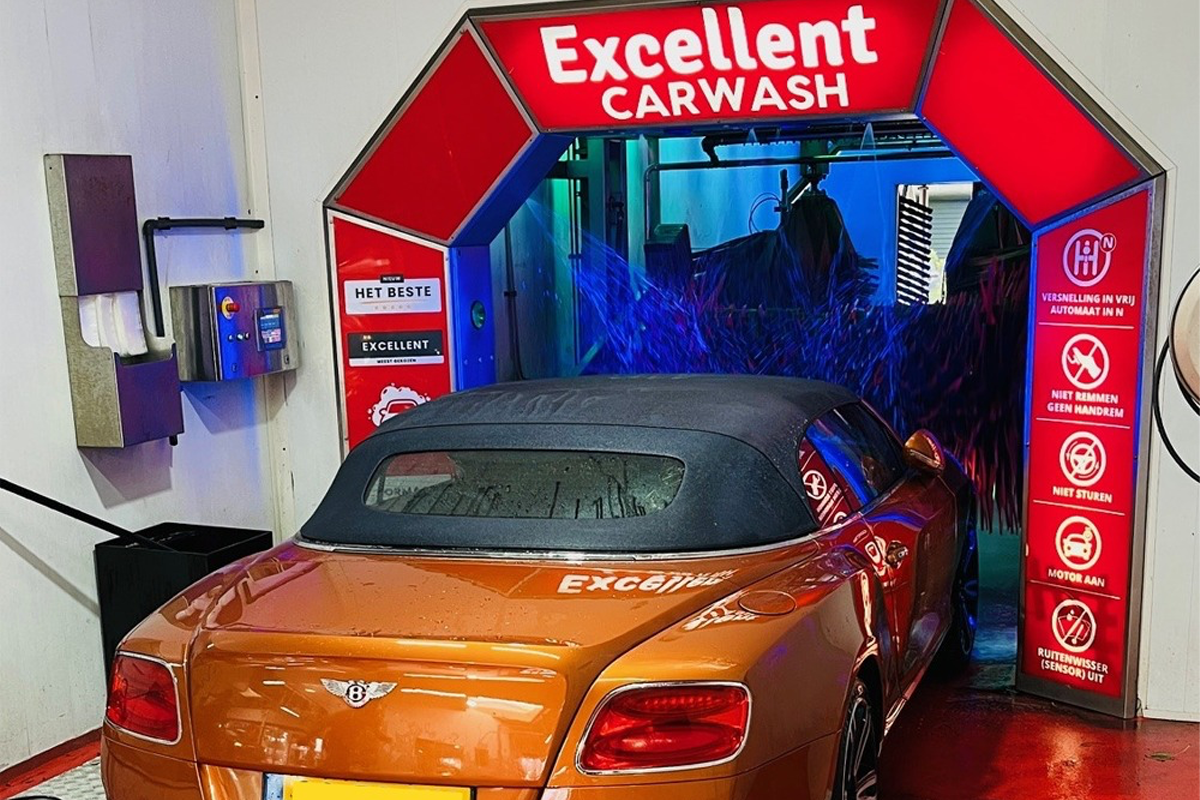"Het Beste" wasbeurt bij Excellent Carwash