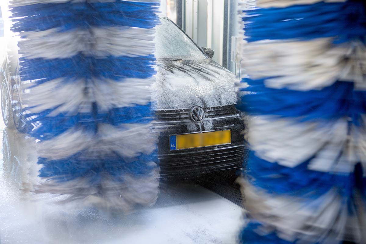 Wasbeurt bij GoCarwash Veghel