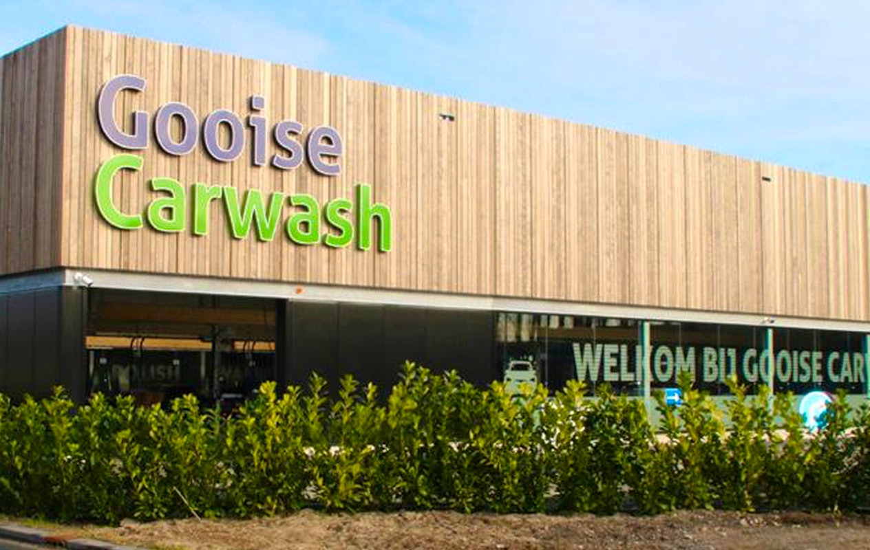Wasbeurt bij Gooise Carwash