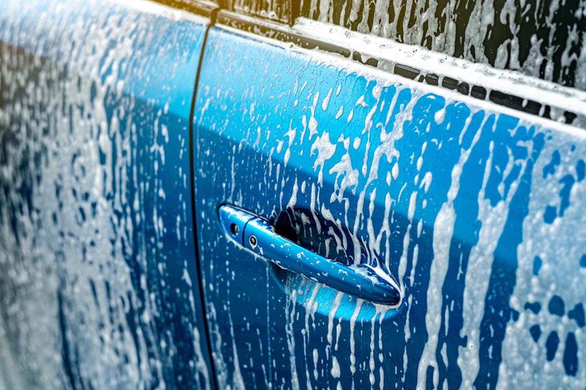 Wasbeurt bij Leus Carwash in Almelo, Twentepoort, Zutphen of Nijverdal