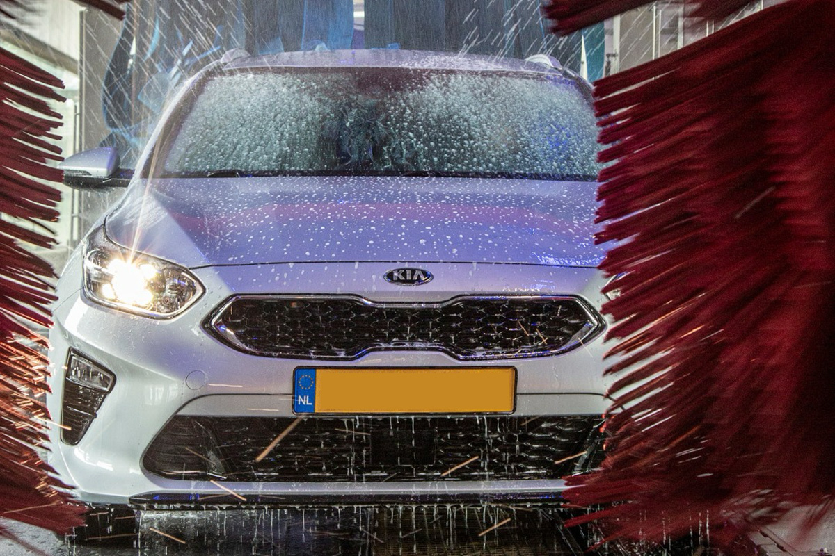 Wasbeurt bij Leus Carwash in Almelo, Twentepoort, Zutphen of Nijverdal