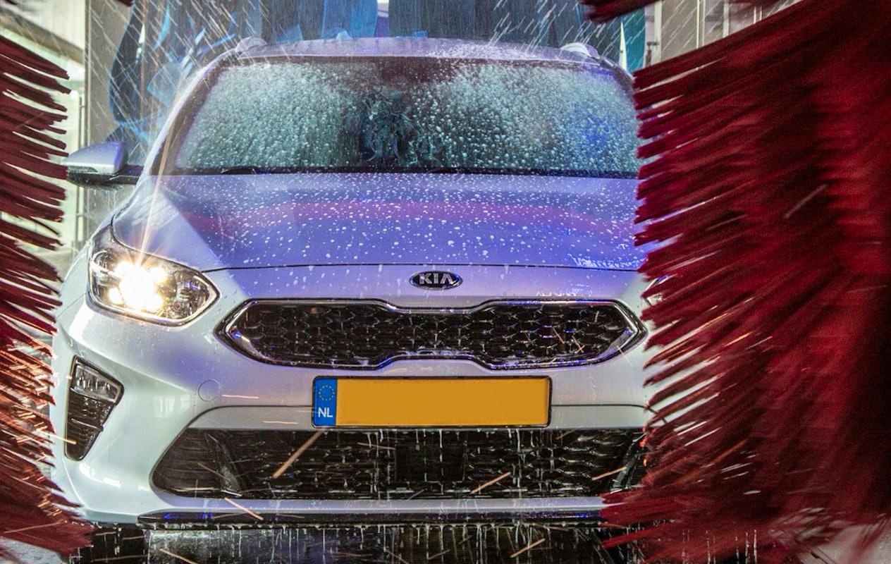 Wasbeurt bij Leus Carwash in Almelo, Twentepoort, Zutphen of Nijverdal