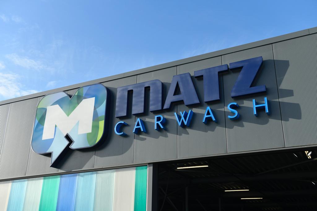 Wasbeurt bij Matz Carwash in Deventer of Zutphen