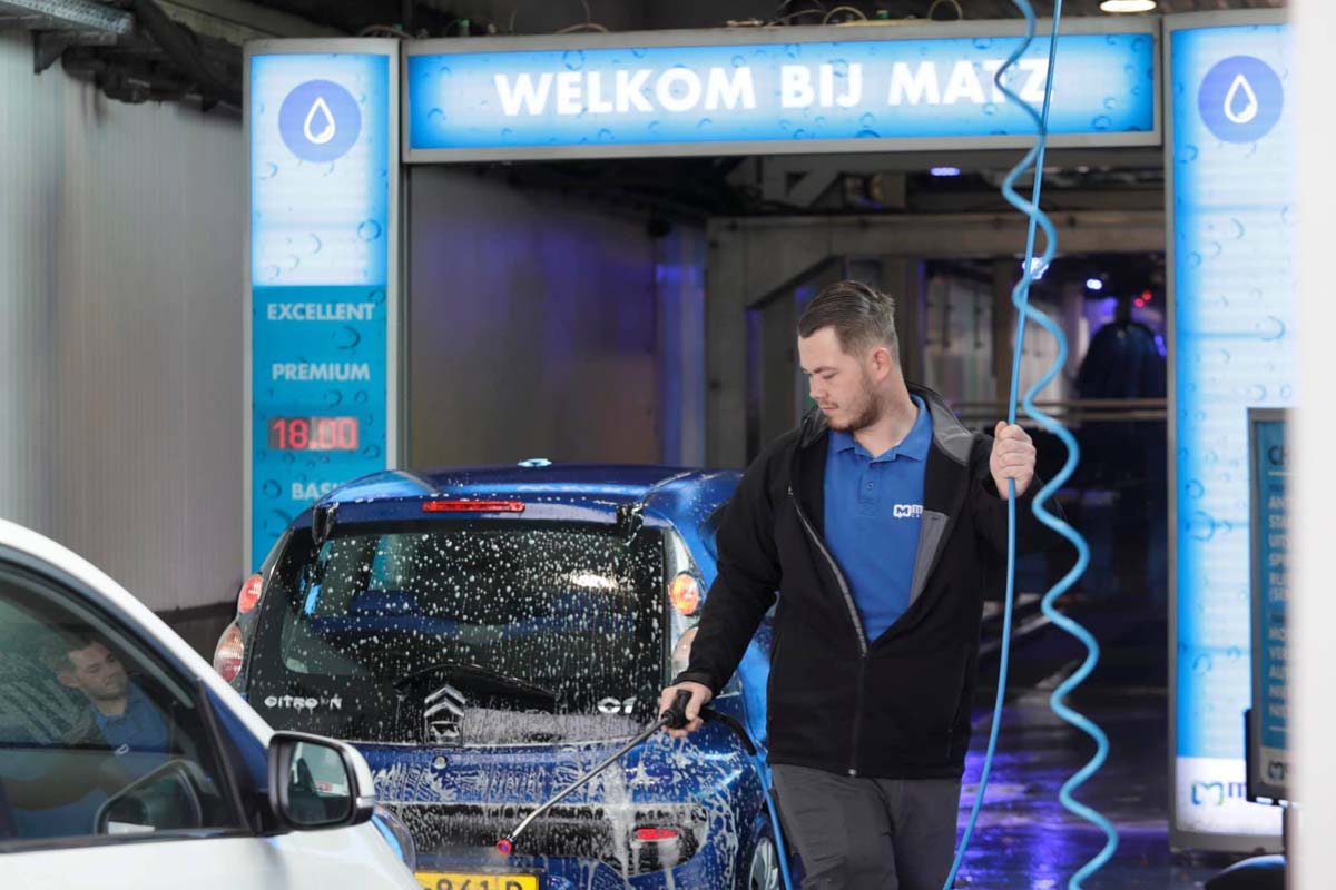 Wasbeurt bij Matz Carwash in Deventer of Zutphen