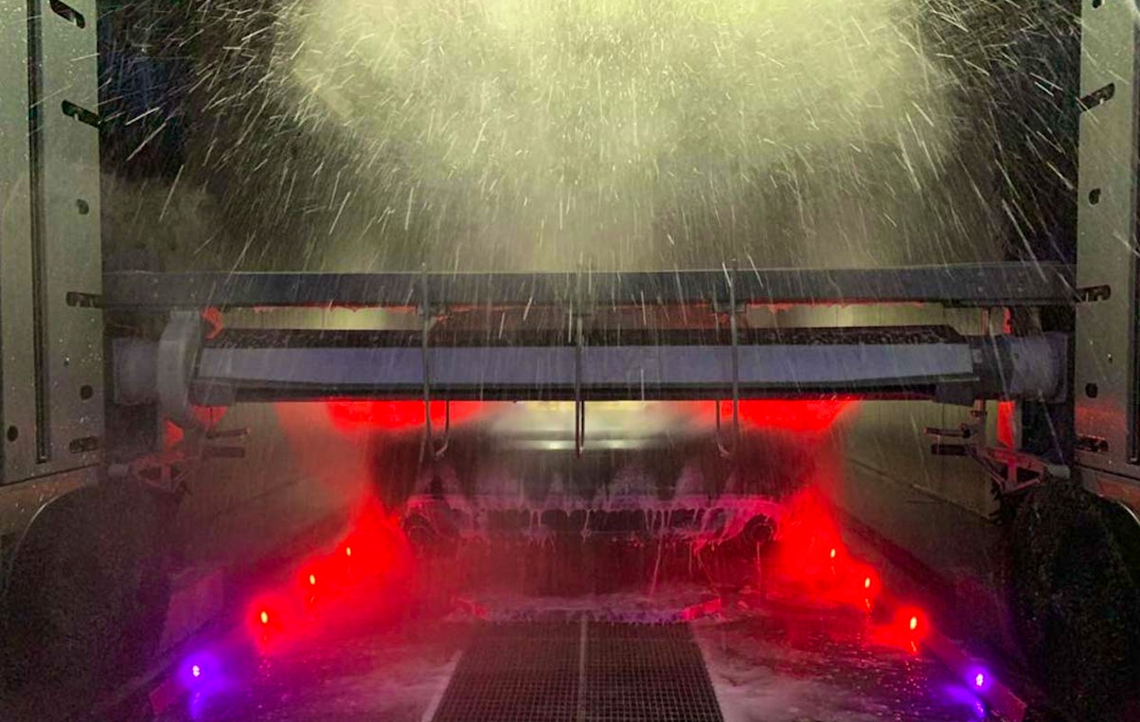 Wasbeurt bij Mr Carwash Zeist