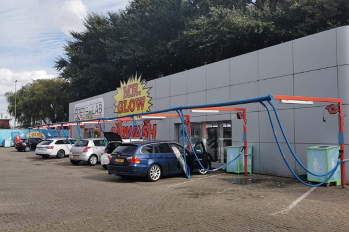 Wasbeurt bij Mr. Glow in Wassenaar