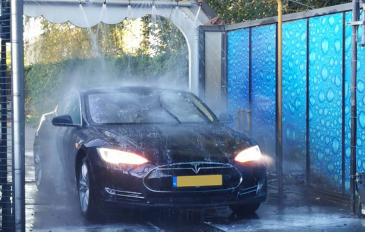 Wasbeurt bij Mr. Glow in Wassenaar