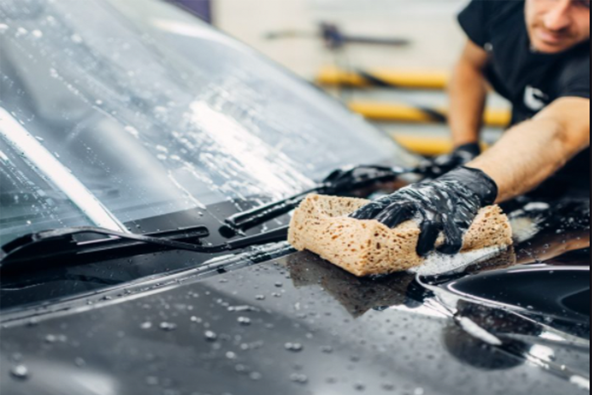 Wasbeurt bij Qualitycars Carwash in Heerhugowaard