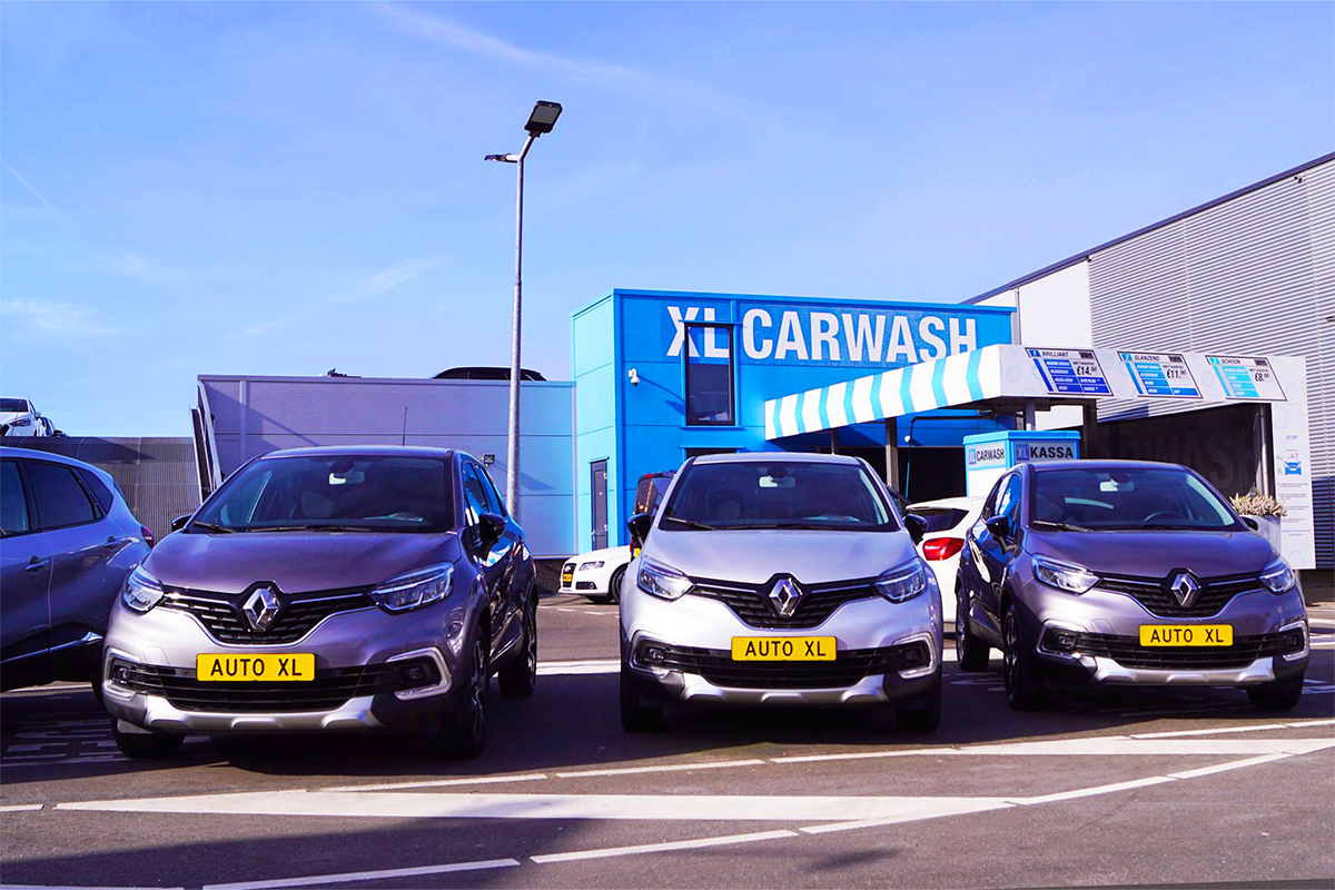 Wasbeurt bij XL Carwash Leiden
