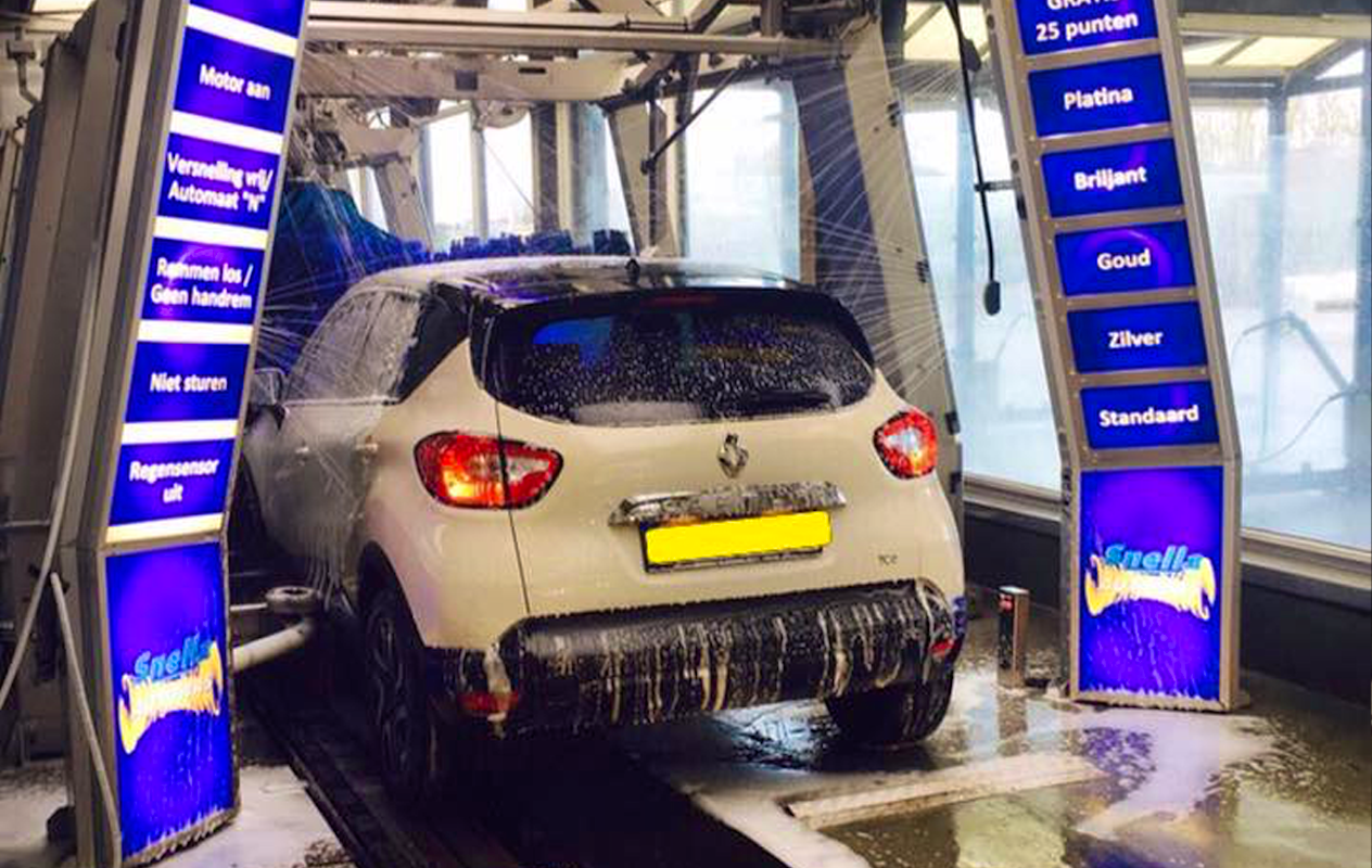 Wasbeurt bij Snella Autowas Katwijk