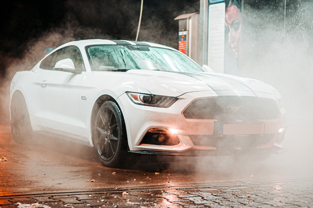 Wasbeurt bij Tankstation Klaassens