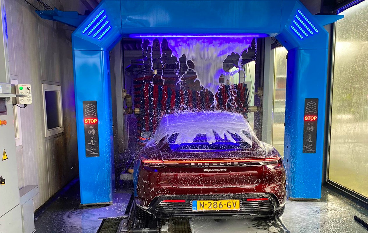 Wasbeurt bij The Carwash Gorinchem en Leerdam